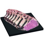 Z wagi: dab rib-eye wołowy z kością stek, przygotowany na miejscu luz (ok. 100 g)