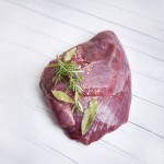 Udziec bez kości z dzika mrożony, las huberta ok. 1 kg