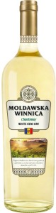 'mołdawska winnica chardonnay white semi dry 750 ml