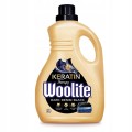 Płyn do prania ciemnych tkanin Woolite 1,8 l