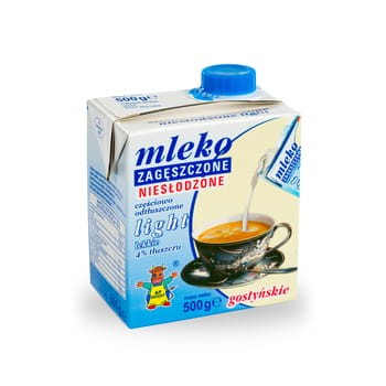 Mleko zagęszczone niesłodzone gostyńskie light 4% 12x500 g Spoldzielnia_Mleczarska_w_Gostyniu_Spoldzielnia_Mleczarska_w_Gostyniu_Mleko_zageszczone_nieslodzone_gostynskie_light_4_tluszczu_500g_79841870_0_350_350.jpg