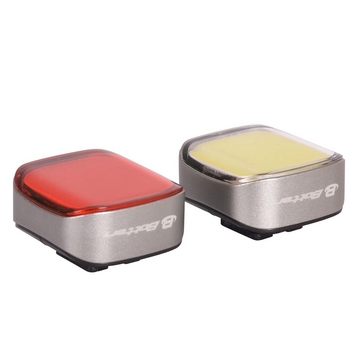 zestaw lampek rowerowych, Li-ion 3.7V, 300amAh d277d66e7bd9cd0548c7f2b7753e8868.jpg