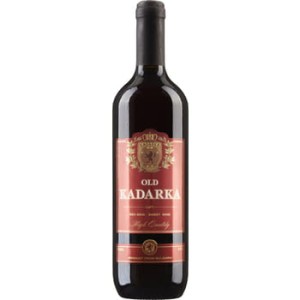 'kadarka old red semi sweet 750 ml'