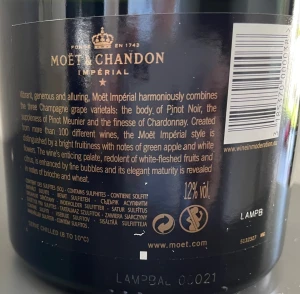 'Moët & Chandon Impérial 12% 1,5 l w kartoniku