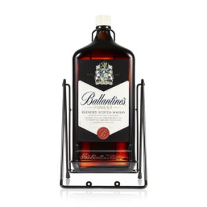 'Whisky Ballantine\'s 4,5 l 40% + kołyska'