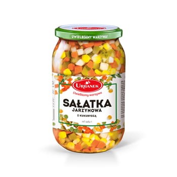 Sałatka jarzynowa z kukurydzą Urbanek 860 g 8.jpg