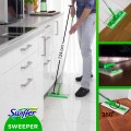 Zestaw: 1 mop, 8 suchych chusteczek oraz 3 mokre ściereczki Swiffer Dry + Wet Kit